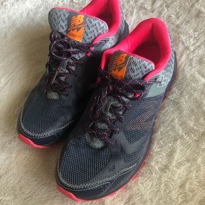 New Balance SpeedRide 590v3 Gray and Pink Sneakers